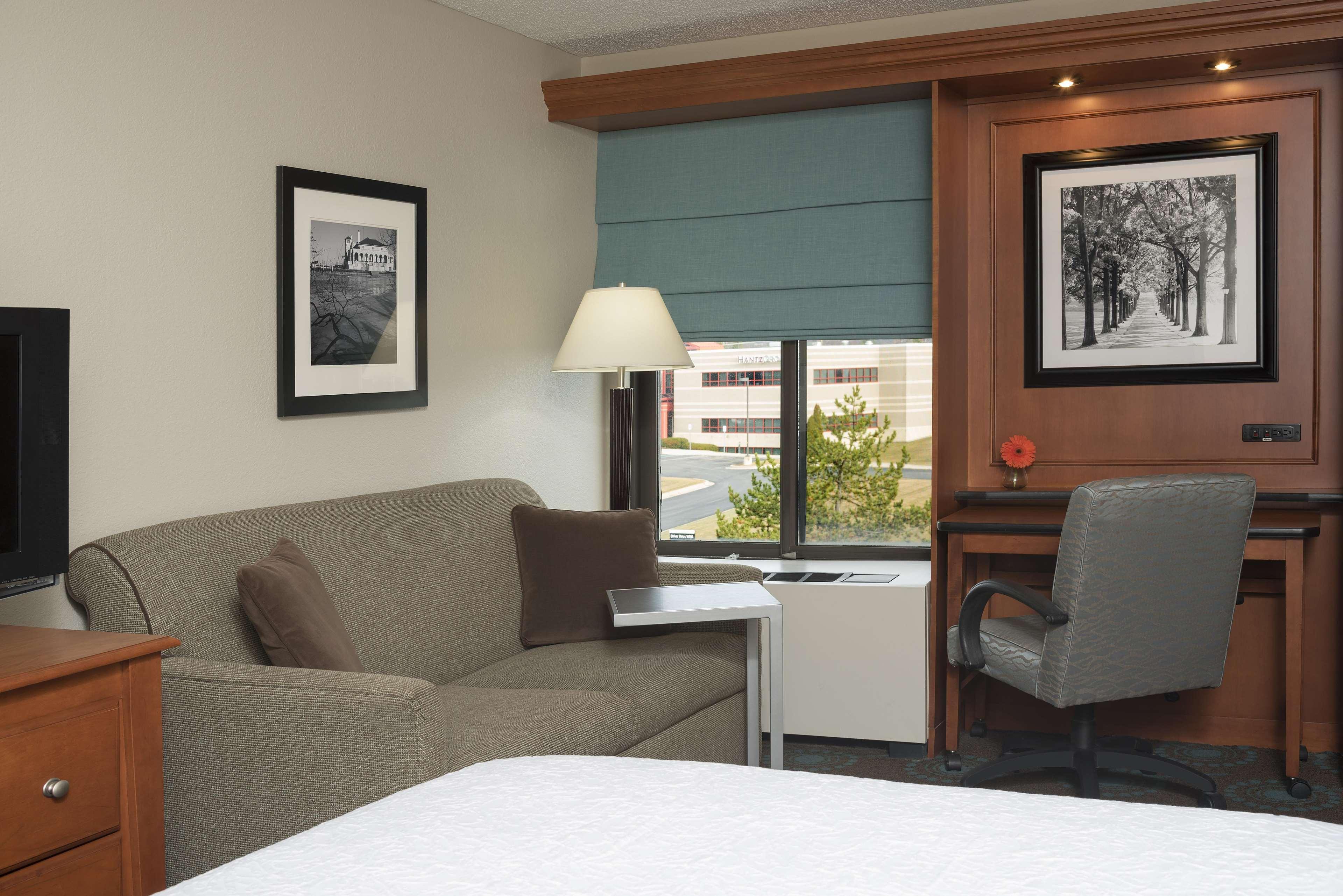 Hotel Larkspur Landing Ann Arbor Exterior foto